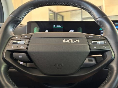 Used 2026 Kia Sportage LX FWD image 28