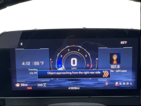 Used 2025 Chevrolet Traverse LT AWD/4WD image 41