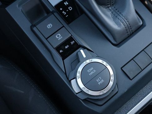 New 2025 Toyota Tacoma SR5 image 24