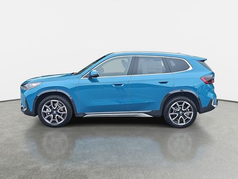 New 2025 BMW X1 xDrive28i w/ Technology Package image 8
