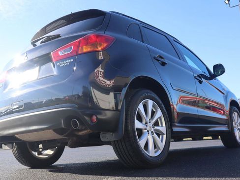 Used 2015 Mitsubishi Outlander Sport SE image 18