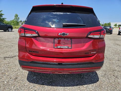 Used 2024 Chevrolet Equinox RS AWD/4WD image 6