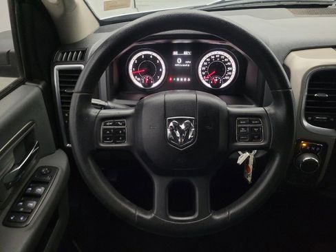 Used 2014 RAM 1500 Classic SLT image 22