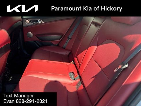 Used 2019 Kia Stinger GT1 AWD/4WD image 13
