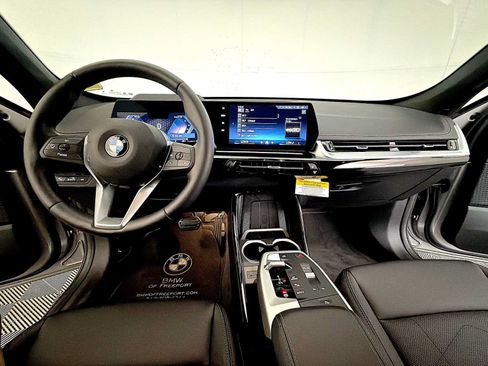 Used 2026 BMW X1 xDrive28i w/ Technology Package AWD/4WD image 14