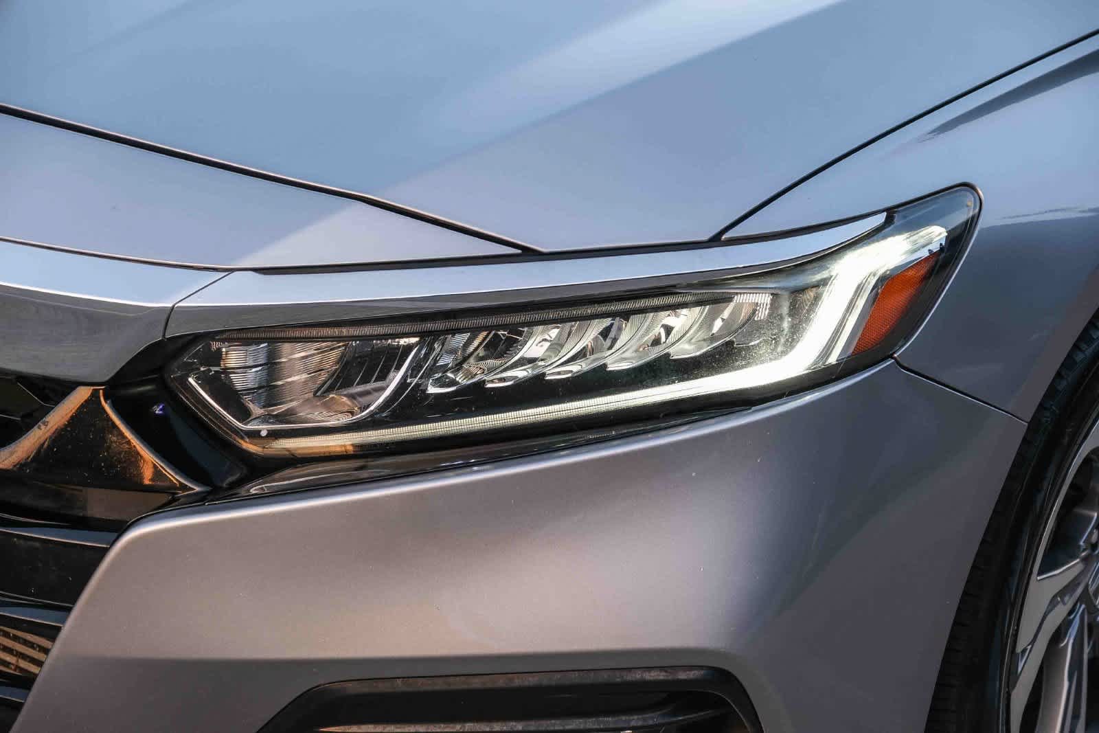 Used 2020 Honda Accord EX image 12