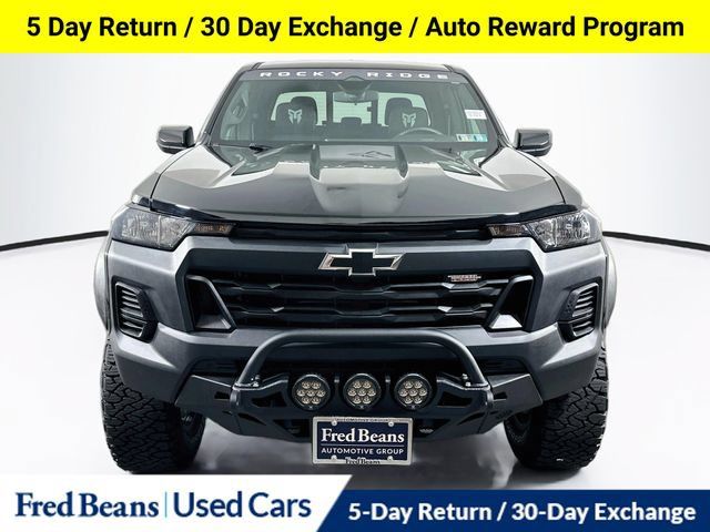 Used 2026 Chevrolet Colorado Trail Boss AWD/4WD image 3