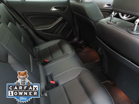 Used 2020 Mercedes-Benz GLA 250 image 22