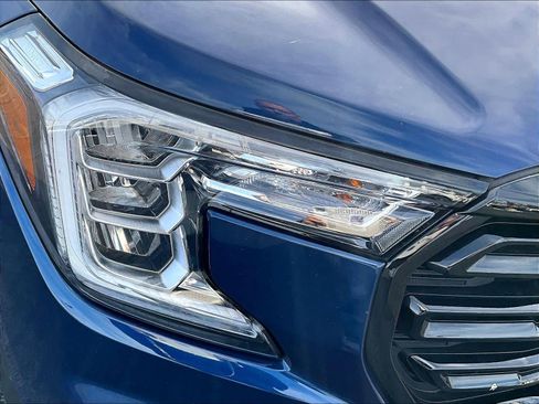 Used 2022 GMC Terrain SLE w/ Driver Convenience Package image 33