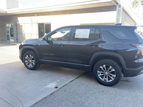 Used 2025 Chevrolet Equinox LT image 9