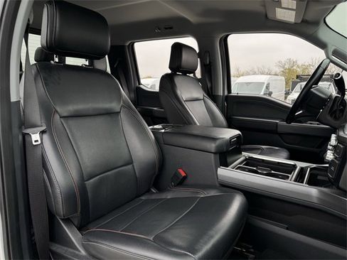 Used 2023 Ford F250 Lariat w/ Sport Appearance Package image 30