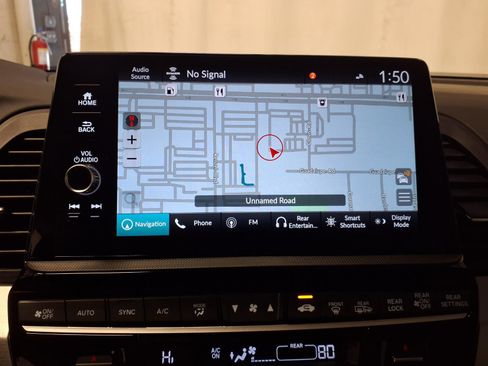 Used 2025 Honda Odyssey Touring image 13