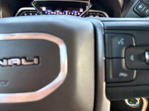 Used 2020 GMC Sierra 1500 Denali w/ Technology Package AWD/4WD image 7