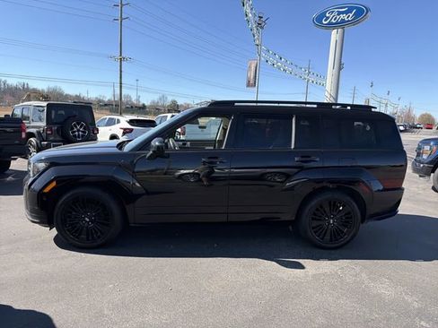 Used 2025 Hyundai Santa Fe Calligraphy AWD/4WD image 7