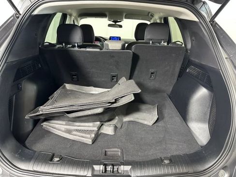 Used 2022 Ford Escape SE w/ Cold Weather Package image 25