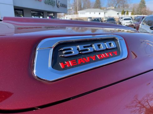 Used 2020 RAM 3500 Laramie image 9