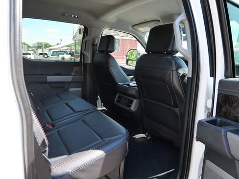 Certified 2024 Ford F250 Lariat AWD/4WD image 13
