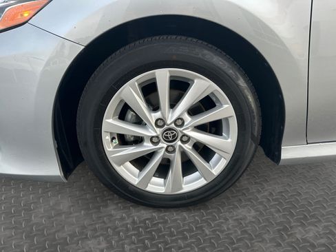 Used 2023 Toyota Camry LE FWD image 10