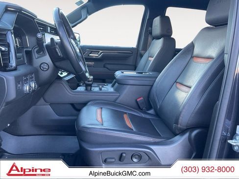 Used 2022 GMC Sierra 1500 AT4 w/ AT4 Preferred Package image 9