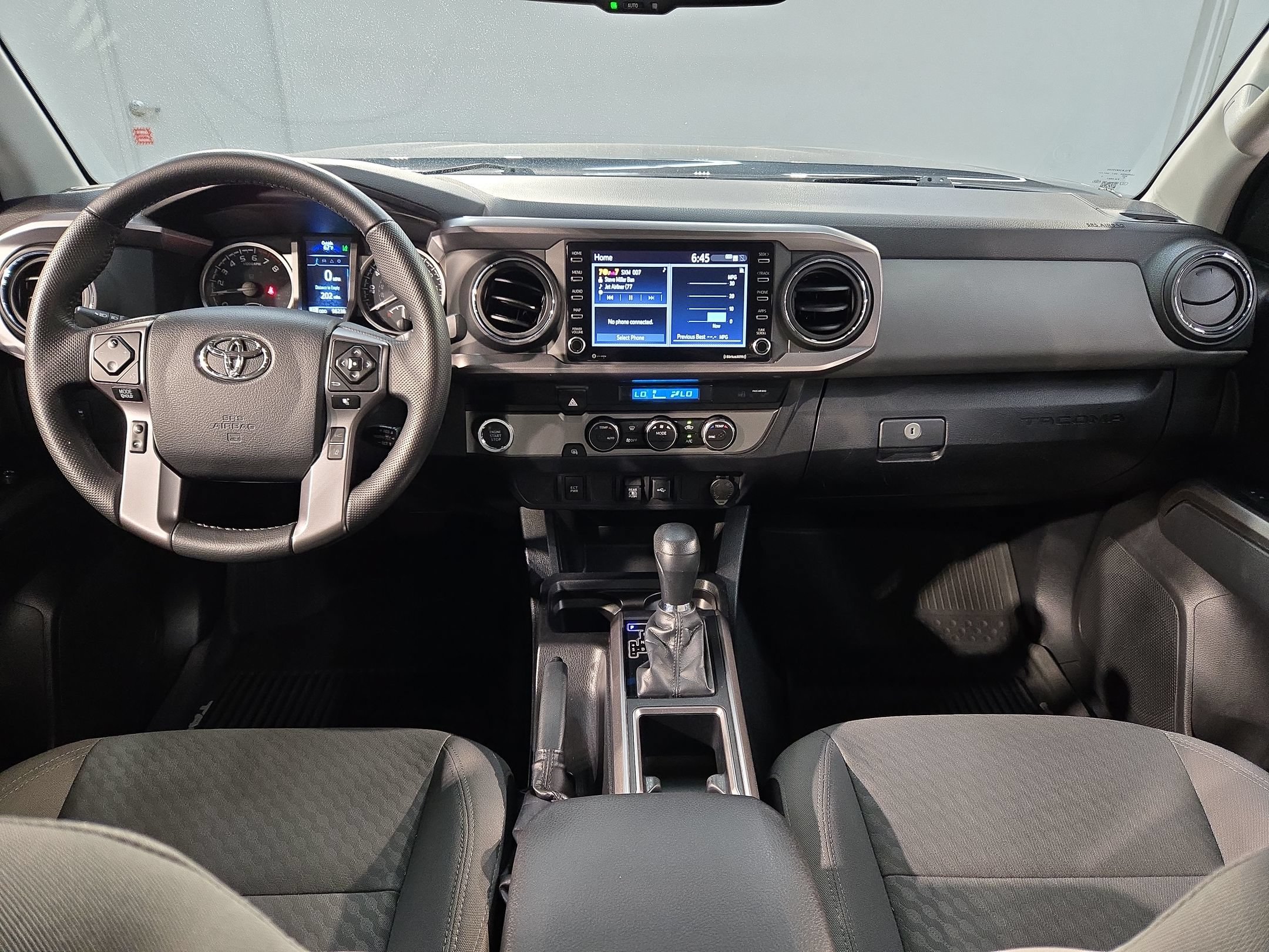 Used 2023 Toyota Tacoma SR5 RWD image 10