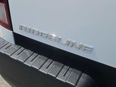 Certified 2023 Honda Ridgeline RTL image 12