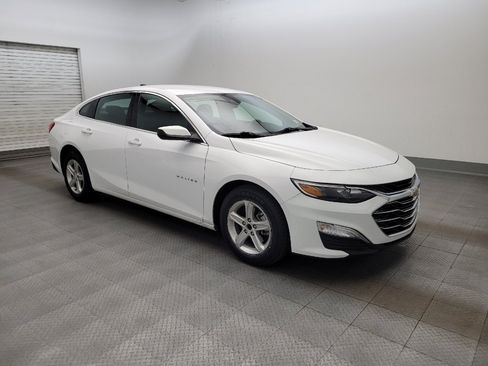 Used 2025 Chevrolet Malibu LS FWD image 11