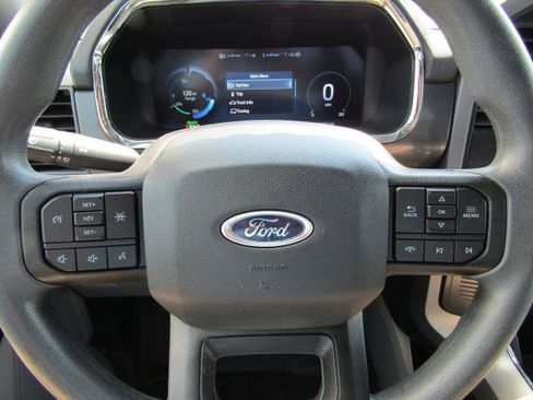 Certified 2022 Ford F150 Lightning Pro AWD/4WD image 23