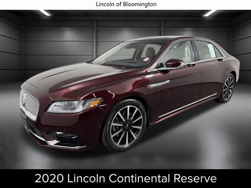 Used 2020 Lincoln Continental Reserve image 1