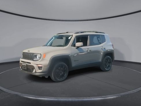 Used 2020 Jeep Renegade Altitude image 4