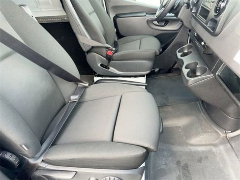 Used 2019 Mercedes-Benz Sprinter 170 image 27