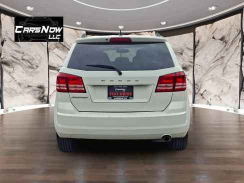 Used 2016 Dodge Journey SE w/ Flexible Seating Group FWD image 5