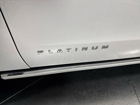 Used 2019 Ford Expedition Max Platinum image 7