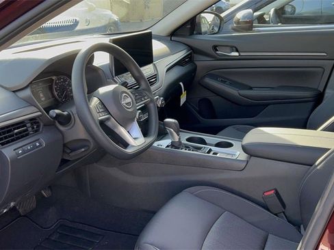 New 2025 Nissan Altima 2.5 SV w/ SV Special Edition Package image 28