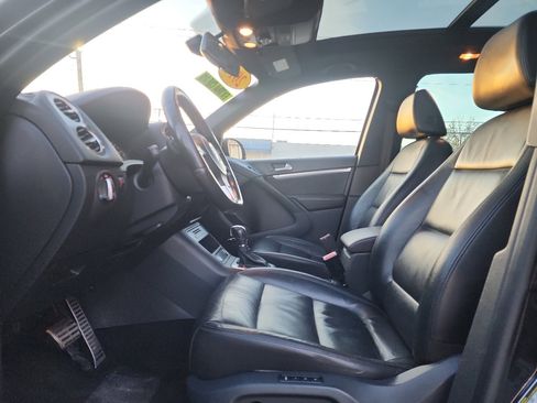 Used 2014 Volkswagen Tiguan R-Line image 9