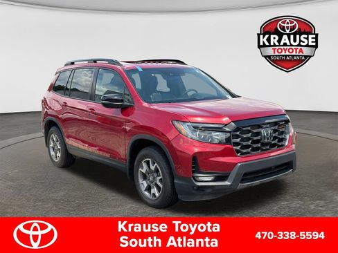 Used 2023 Honda Passport TrailSport image 1