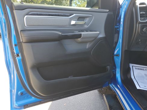 Used 2021 RAM 1500 Big Horn image 16