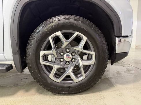 New 2026 GMC Sierra 1500 SLT w/ SLT Premium Package AWD/4WD image 34
