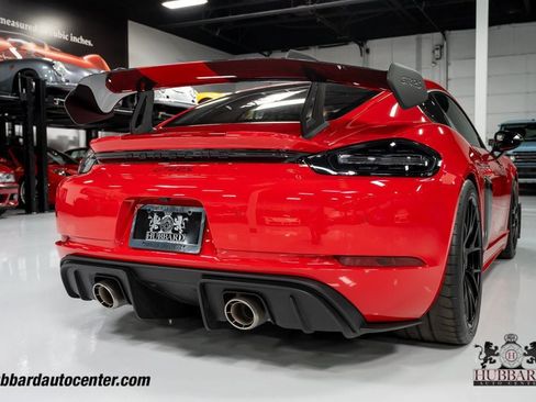Used 2024 Porsche 718 Cayman GT4 RS RWD image 33