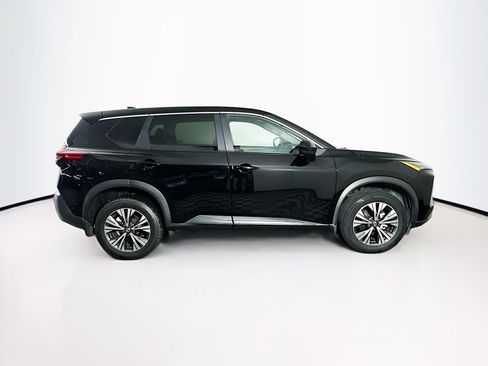 Used 2023 Nissan Rogue SV image 10