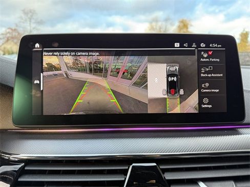 Certified 2022 BMW M5 w/ Executive Package image 21