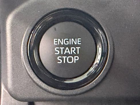 Used 2026 Toyota Tacoma SR5 RWD image 29