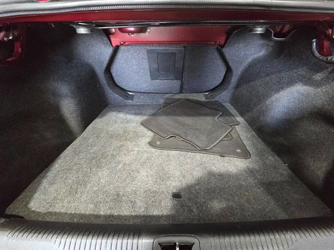 Used 2016 Chrysler 200 Limited image 28