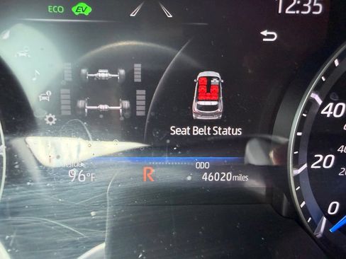 Used 2021 Toyota Highlander Platinum AWD/4WD image 32