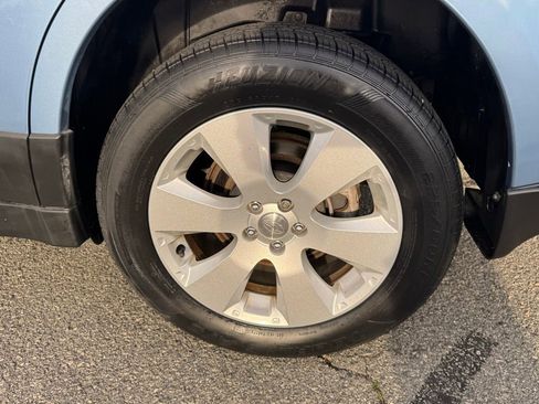 Used 2012 Subaru Outback 2.5i Premium w/ All-Weather Pkg image 40