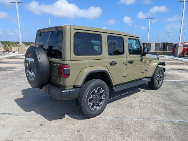 New 2026 Jeep Wrangler Unlimited Sahara AWD/4WD image 4