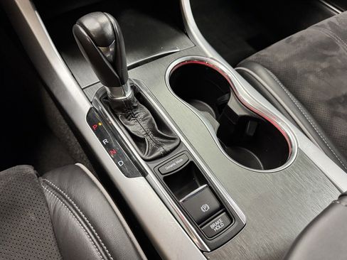 Used 2019 Acura TLX w/ Technology & A-SPEC Pkg image 30