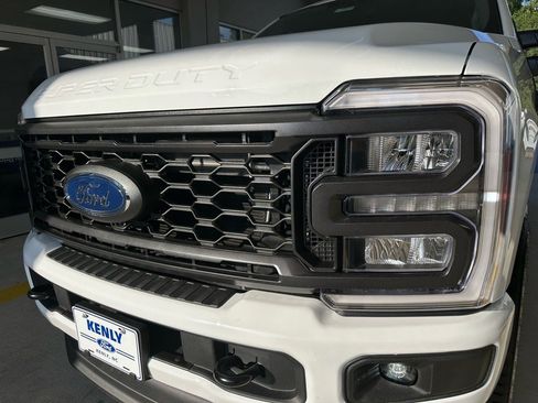 New 2026 Ford F250 XL image 1