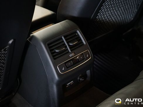 Used 2023 Audi RS 5 Sportback AWD/4WD image 35
