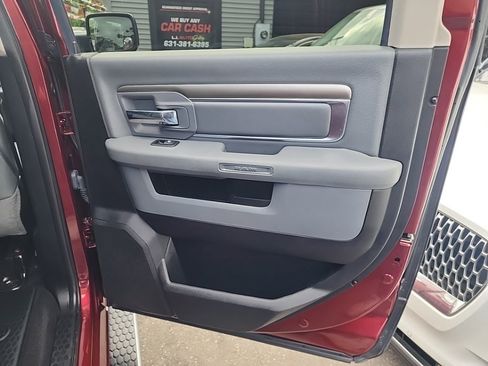Used 2018 RAM 1500 Big Horn AWD/4WD image 38