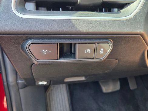 Used 2025 Kia K4 FWD image 29